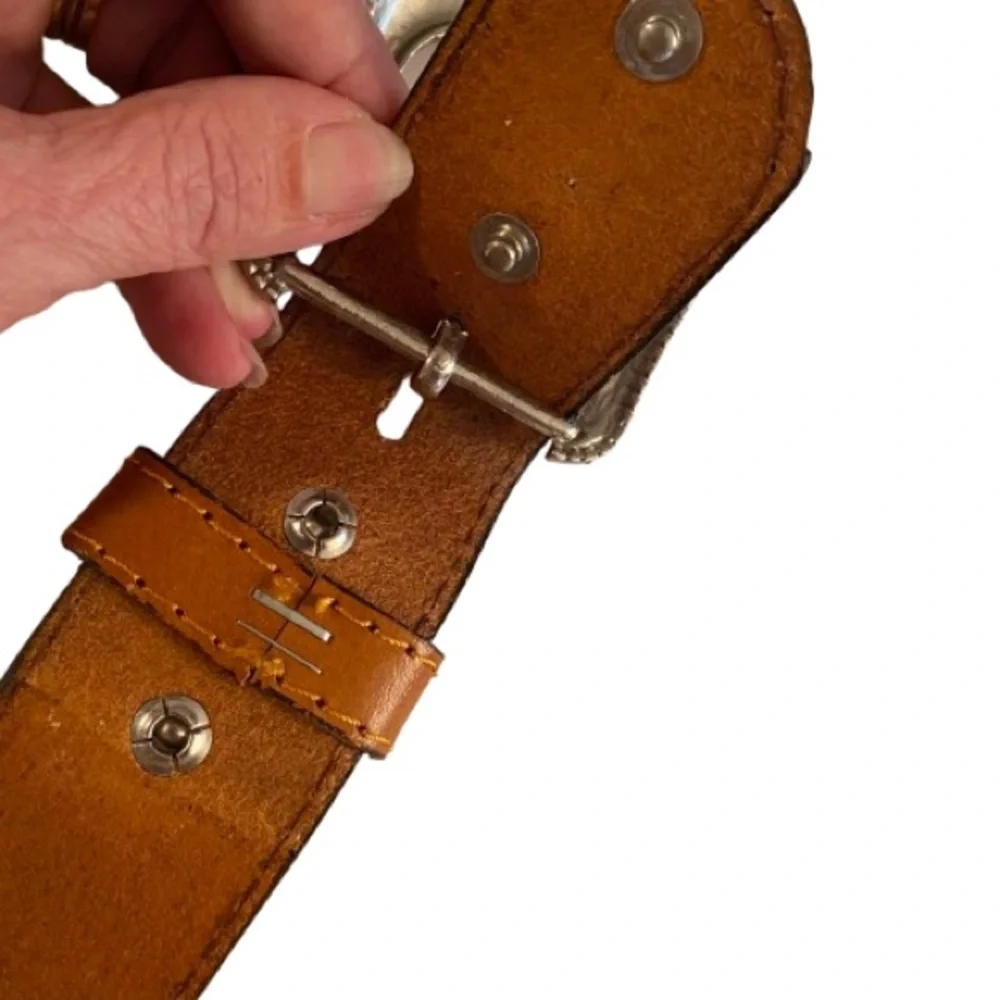 Tooled Brown Leather Belt Men's Size 36 Removable Silver Toned Buckle Mexico